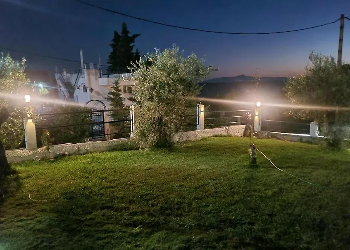 Nyaraló Coastal Bliss Néa Mudaniá